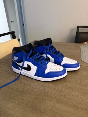 Nike Air Jordan 1 Mid Royal Blue/White/Black